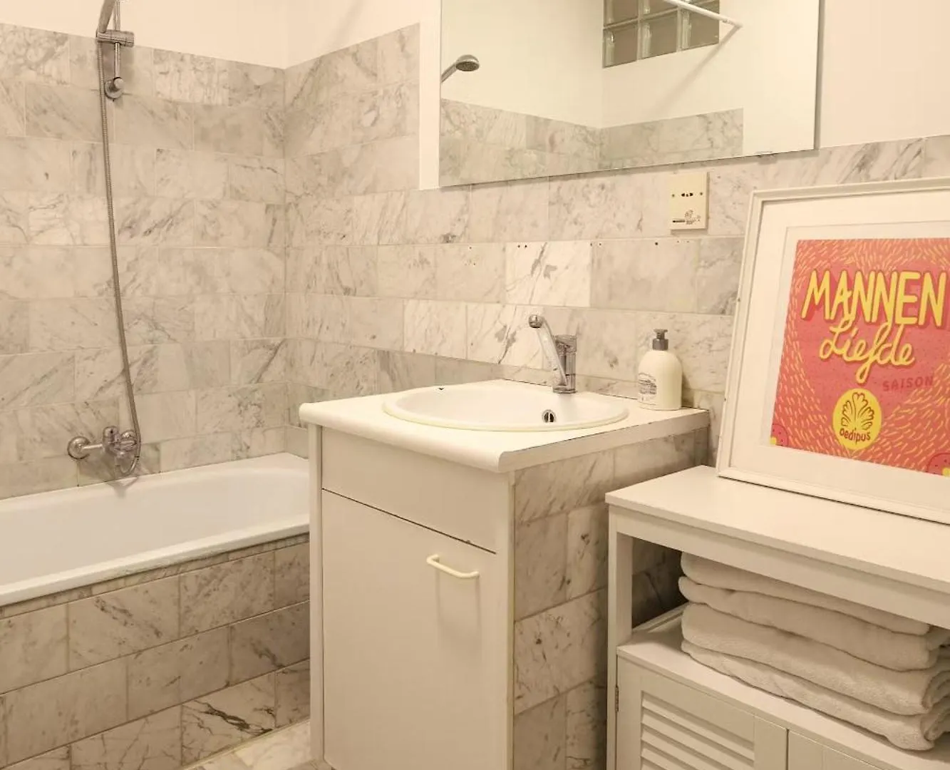 Cozy 2Bedrooms Apartment For Rent Amsterdam Netherlands