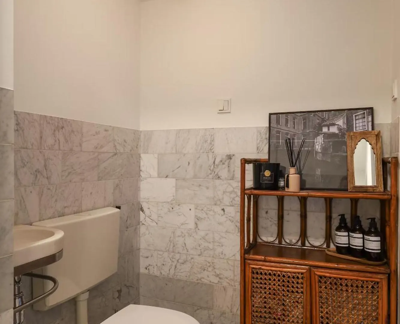 Cozy 2Bedrooms Apartment For Rent Amsterdam