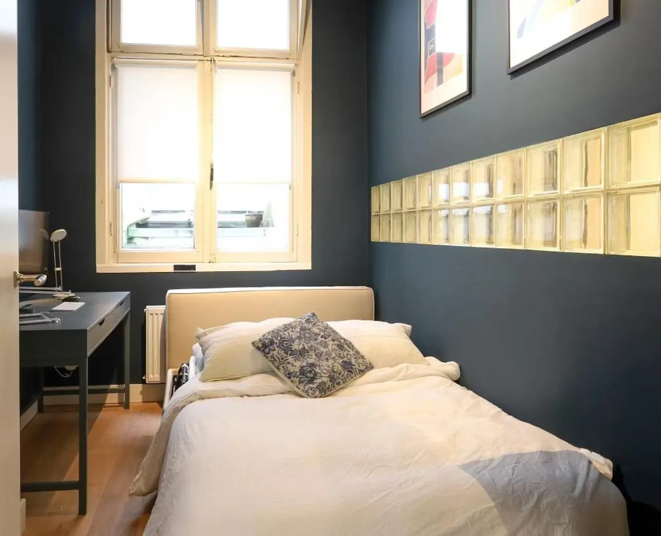 Cozy 2Bedrooms Apartment For Rent Amsterdam